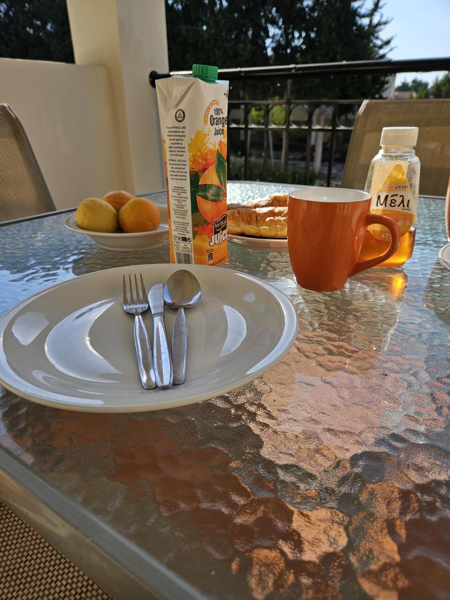 The Brightstay Paphos, 2 Bed Apt, Paphos Riviera, Universal Exterior photo